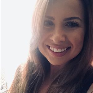 Meet your Posher, Stacey